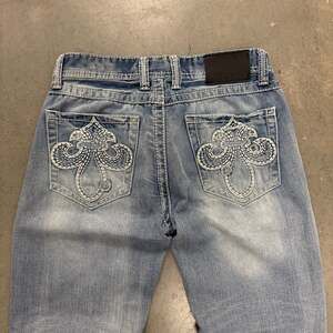 Y2K BLACK Low Rise Bootcut Jeans Fleur De Lis Embroidered 30x32